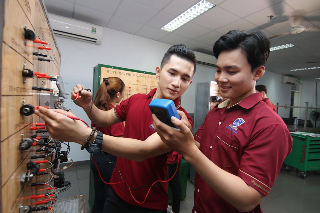 Các trường đại học top đầu công bố điểm chuẩn năm 2021